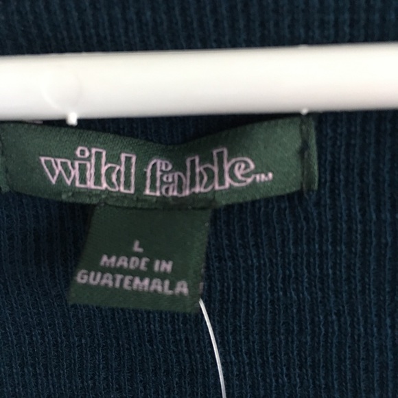 Wild Fable Crop Top Button up - Picture 2 of 4